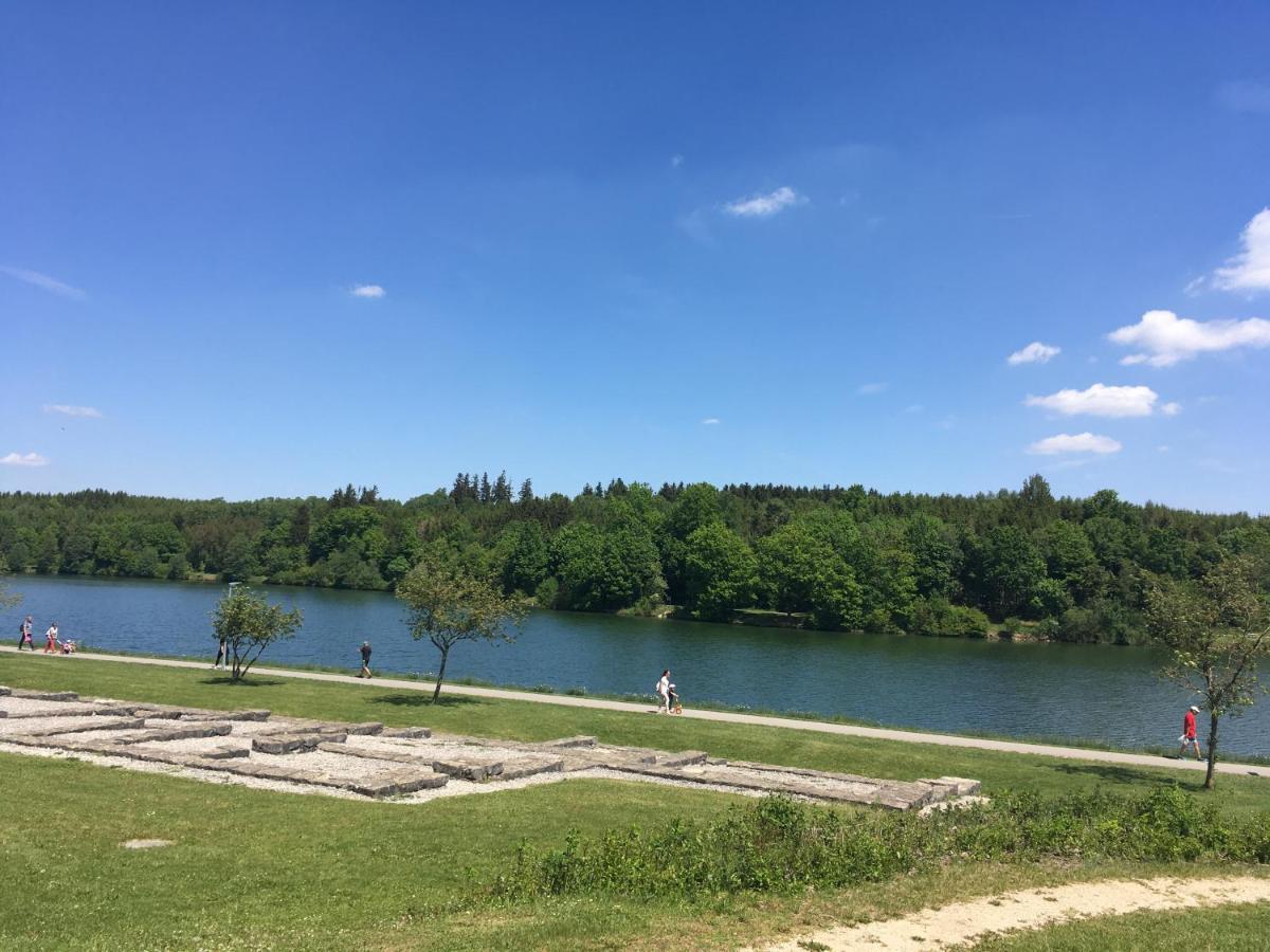 Limes Apartment -Uebernachten Am Limes- Rainau Екстериор снимка